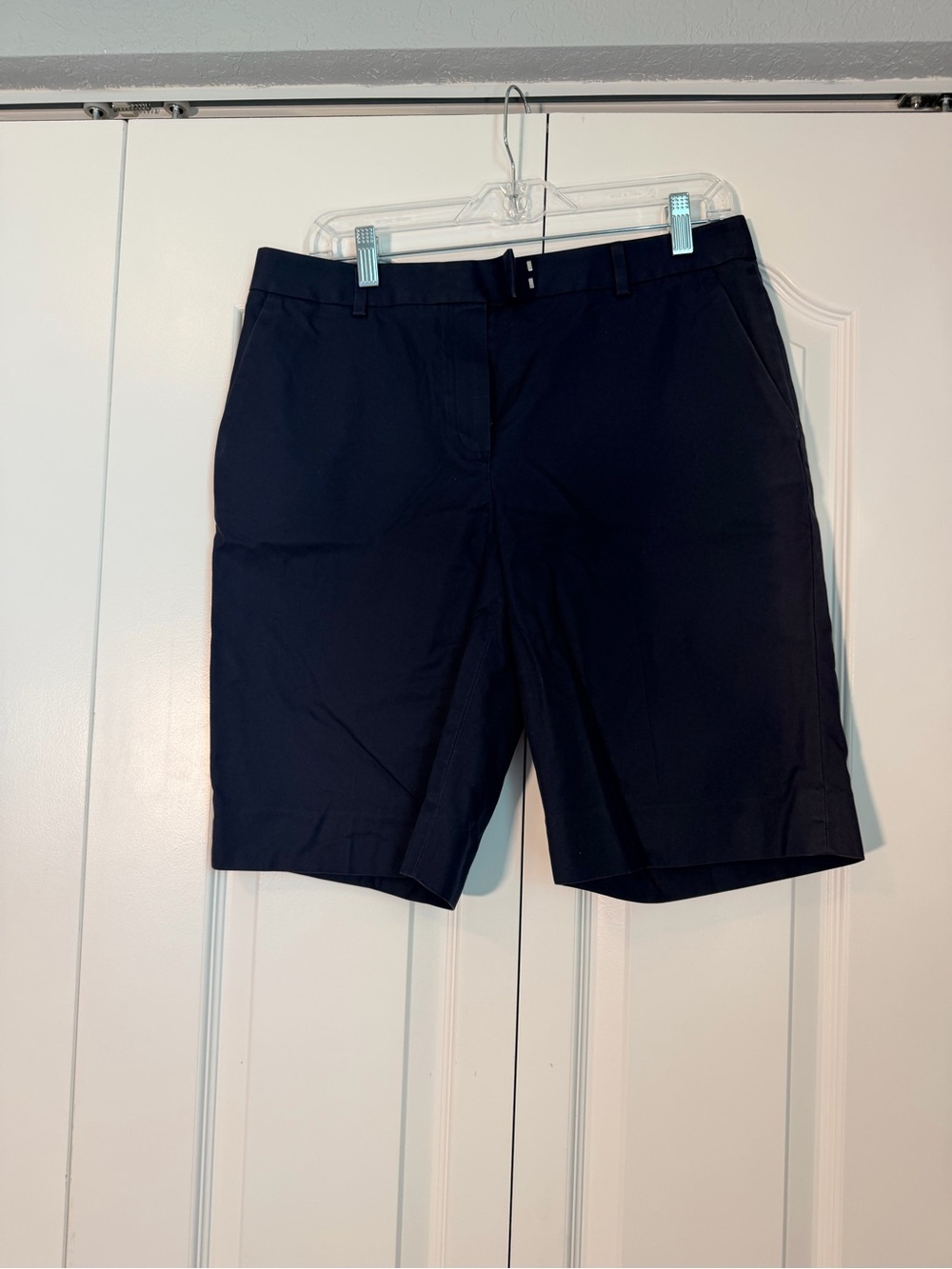 Brooks Brothers Black Women's Bermuda Shorts